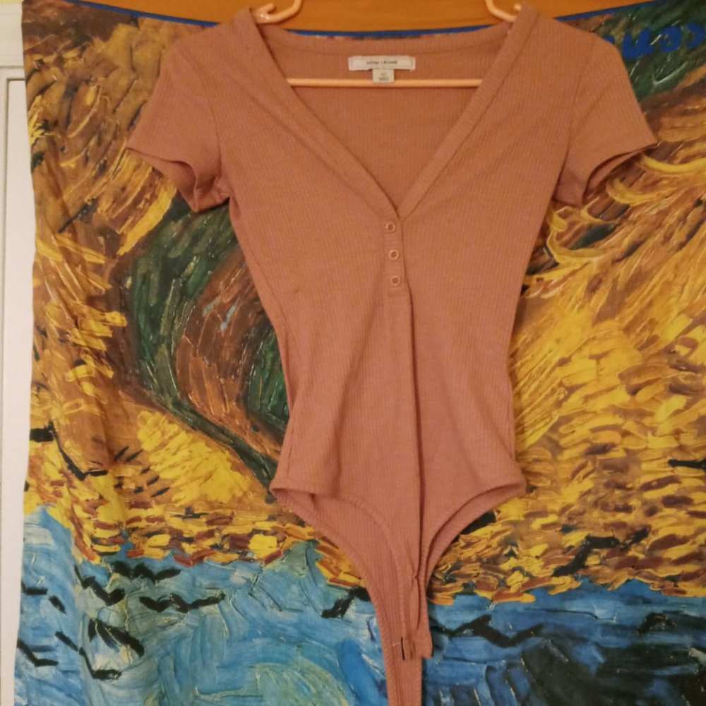 Pink leotard
